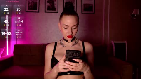 Snapshot of _moon_girl_18 chatting on 15, 2, 2026 Nikol online show from 15, 2, 2026