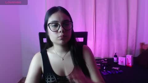 _moon_rosee online show from 20, 3, 2026