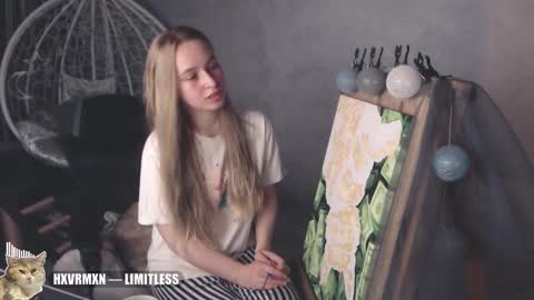 Snapshot of _mother_of_cats chatting on 15, 9, 2025 Debby online show from 15, 9, 2025