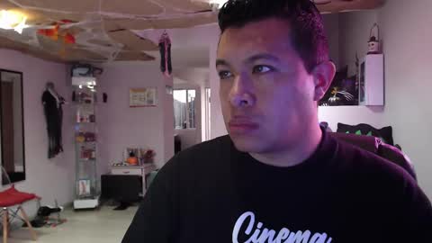 Snapshot of _mr_panda_ chatting on 28, 10, 2025 Panda  online show from 28, 10, 2025