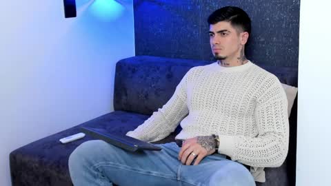 _mrcock_ online show from 1, 4, 2026