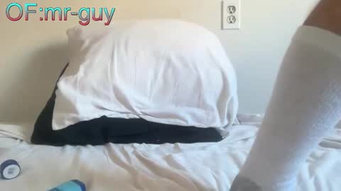 Snapshot of _mrguy_ chatting on 4, 2, 2026 _mrguy_ online show from 4, 2, 2026