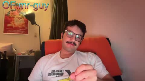 _mrguy_ online show from 8, 4, 2026