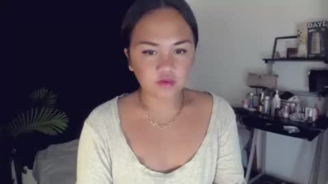 Angel online show from 31, 5, 2026