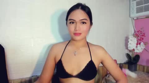 Snapshot of _myholyhole69_ chatting on 7, 1, 2026 monica online show from 7, 1, 2026