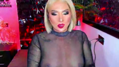 _natashacooper_ online show from 5, 4, 2026