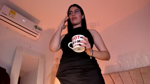 Niah  You can call me Ni or cutie haha online show from 19, 2, 2025