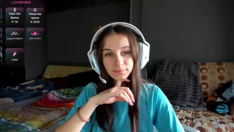 Snapshot of _nika_kik chatting on 19, 1, 2026 Nika online show from 19, 1, 2026