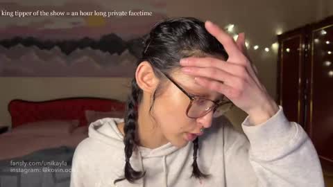 Mikayla online show from 15, 2, 2025