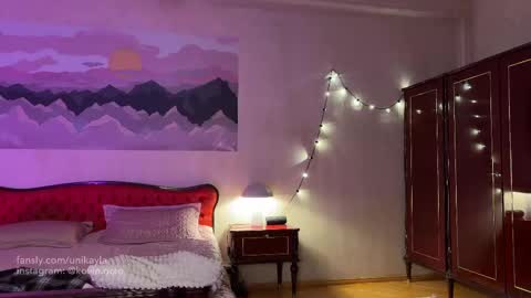 Mikayla online show from 16, 2, 2025