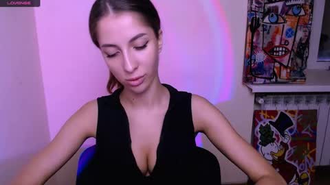 Olivia online show from 12, 7, 2026