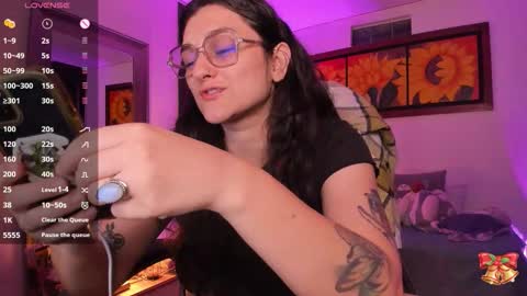 violeta ig  online show from 5, 12, 2025