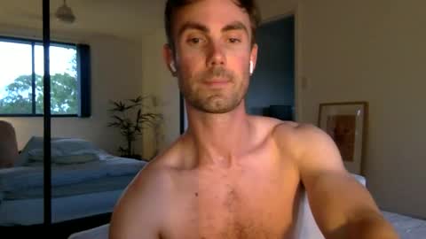 _r3ve_ online show from 14, 12, 2025