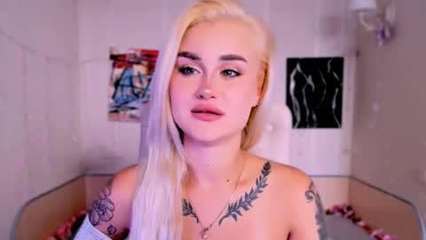 _ravena online show from 16, 10, 2025