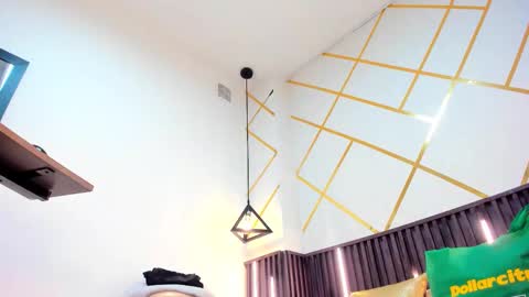 rebecca online show from 21, 10, 2025