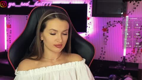 -RED HAT- online show from 10, 4, 2026