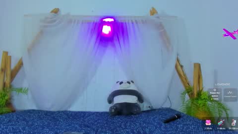 Moon online show from 4, 12, 2025