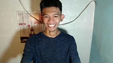 Snapshot of _rellvanxx chatting on 26, 2, 2025 _rellvanxx online show from 26, 2, 2025