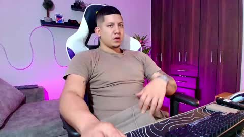 Roberto online show from 1, 3, 2025