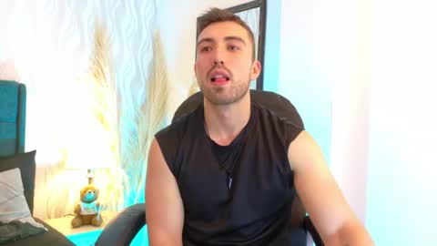 Snapshot of _ryan__1 chatting on 15, 4, 2026 Ryan online show from 15, 4, 2026