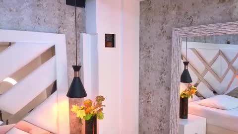 Sara online show from 8, 9, 2025