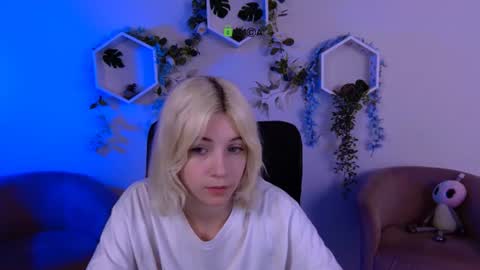 sabrina  online show from 24, 6, 2026