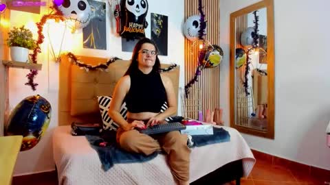 SAMANTHA FOX online show from 19, 10, 2025