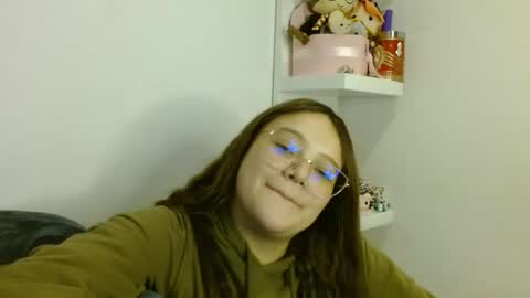 Sarah online show from 10, 12, 2024