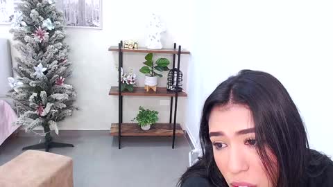 Sassy Girl online show from 11, 12, 2024