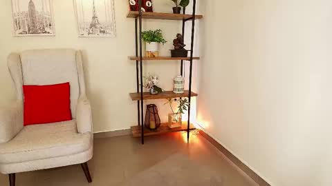 Sassy Girl online show from 5, 2, 2026