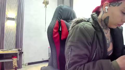 Snapshot of _selene_red chatting on 18, 6, 2026 Selene online show from 18, 6, 2026