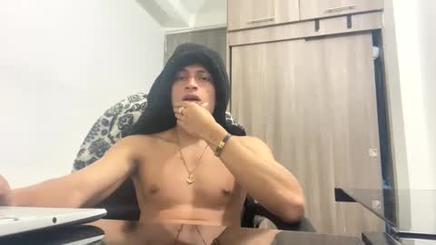 Juan Pablo-independent model online show from 17, 2, 2025