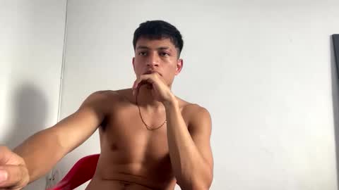 Juan Pablo-independent model online show from 27, 11, 2025