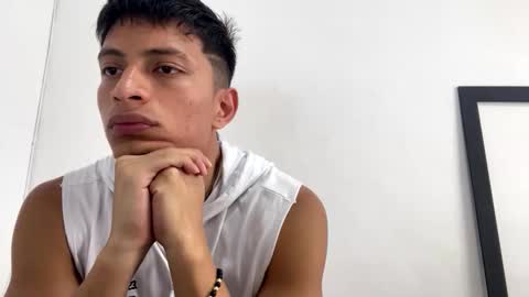 Juan Pablo-independent model online show from 6, 1, 2026