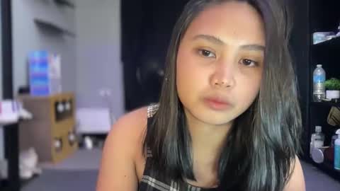 _shinelee online show from 2, 12, 2025