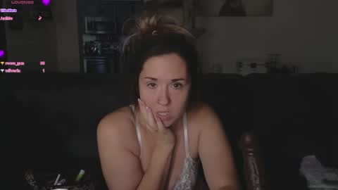Snapshot of _sophia_grace_ chatting on 4, 8, 2026 SophiaGraceKnight online show from 4, 8, 2026