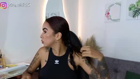 Snapshot of _sophiebrown__ chatting on 15, 1, 2025 Andrea The Next Stream Wednesday online show from 15, 1, 2025