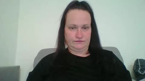 Snapshot of _squirty_pussyyy_ chatting on 15, 10, 2025 Melisa online show from 15, 10, 2025