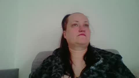 Snapshot of _squirty_pussyyy_ chatting on 18, 10, 2025 Melisa online show from 18, 10, 2025