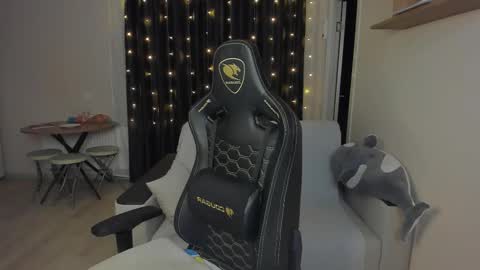 MARKPVT IS OPEN online show from 14, 12, 2025