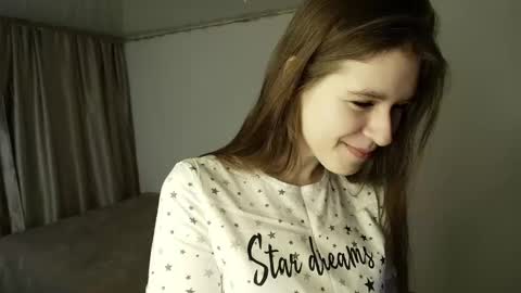 Stella Grace online show from 29, 3, 2026