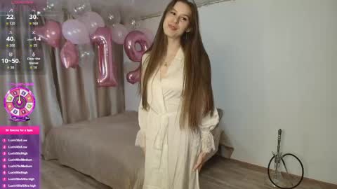 Stella Grace online show from 19, 5, 2026