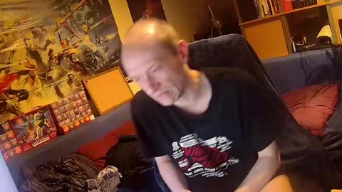 Snapshot of _svenerd_____ chatting on 22, 4, 2026 _svenerd_____ online show from 22, 4, 2026