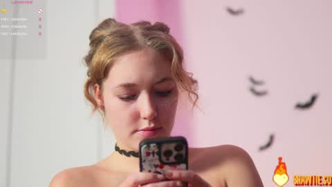 Taylor online show from 5, 11, 2025