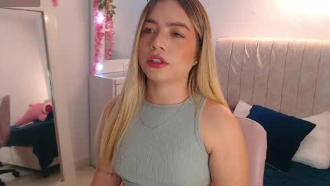 _tiffany1 online show from 27, 5, 2026