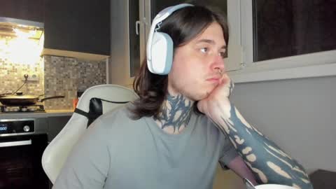 Snapshot of _torfin_ chatting on 9, 12, 2024 _torfin_ online show from 9, 12, 2024