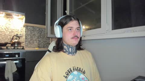 Snapshot of _torfin_ chatting on 12, 1, 2025 _torfin_ online show from 12, 1, 2025