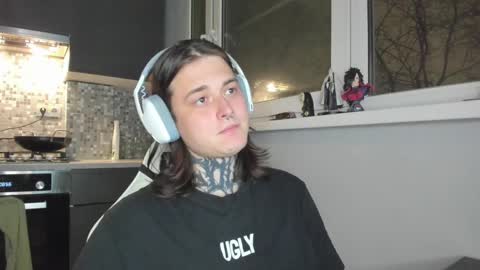 Snapshot of _torfin_ chatting on 22, 2, 2025 _torfin_ online show from 22, 2, 2025