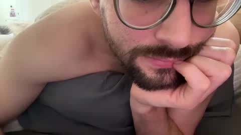 Snapshot of _ur_happy_meal chatting on 28, 12, 2024 DJ online show from 28, 12, 2024