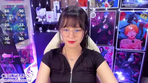     online show from 13, 1, 2025